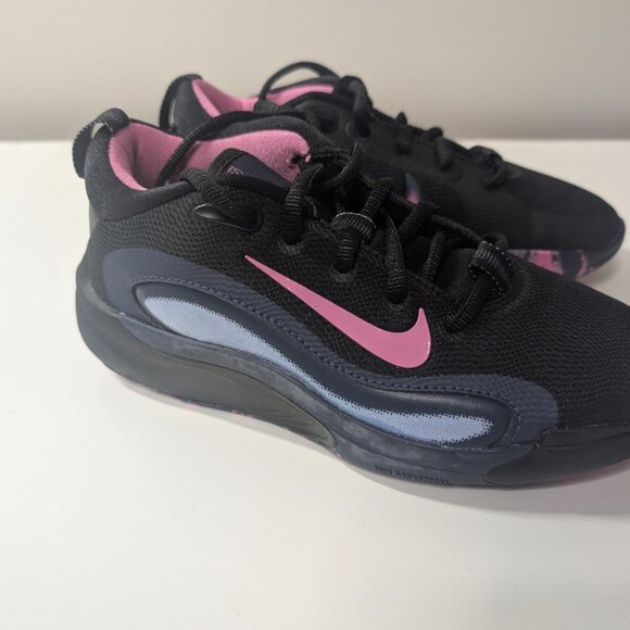 Black and Pink Nikes - Size 2Y - Picture 2 of 3